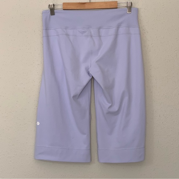Lululemon Clam Digger II Relaxed Fit Crop Pants Light Lavender Size 8 - Picture 10 of 13